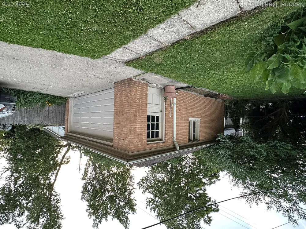 821 Pemberton Road Grosse Pointe Park City, MI 48230