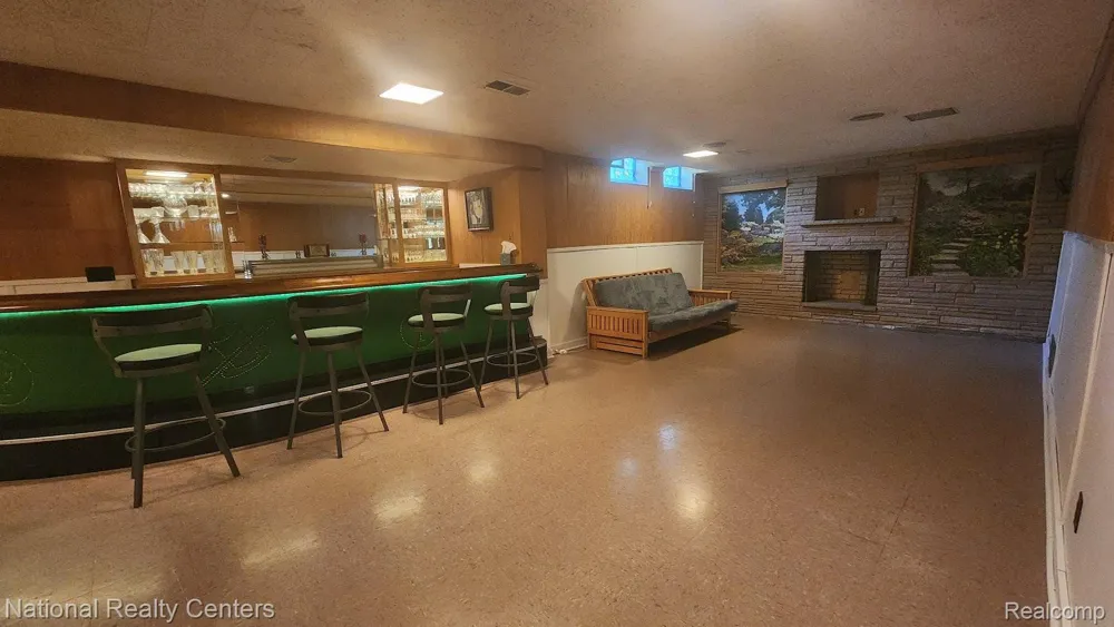 821 Pemberton Road Grosse Pointe Park City, MI 48230