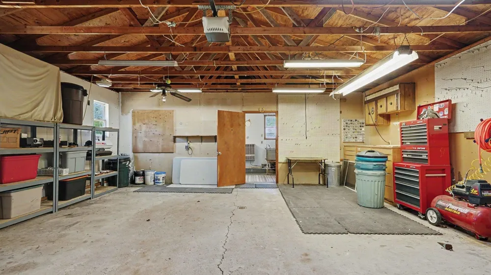 10221 E Church Road Richland Township, MI 48891