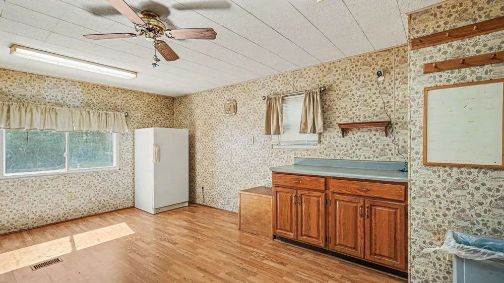 10221 E Church Road Richland Township, MI 48891