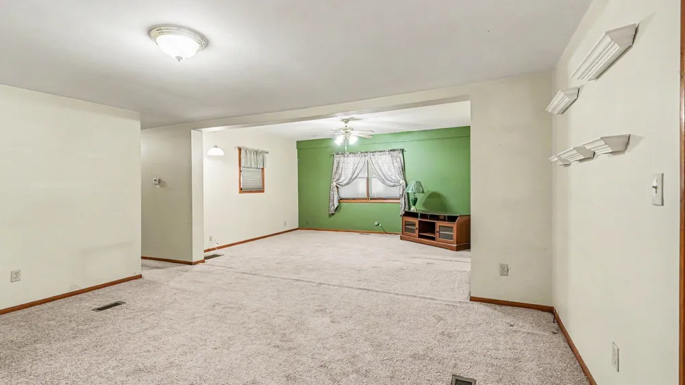 10221 E Church Road Richland Township, MI 48891