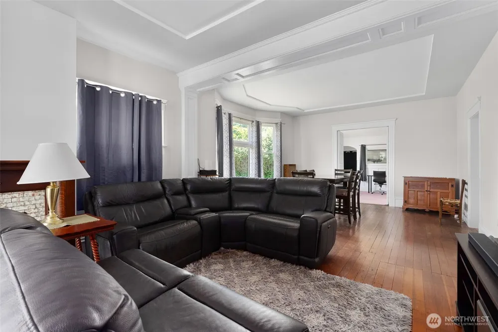 714 W First Street South Bend, WA 98586