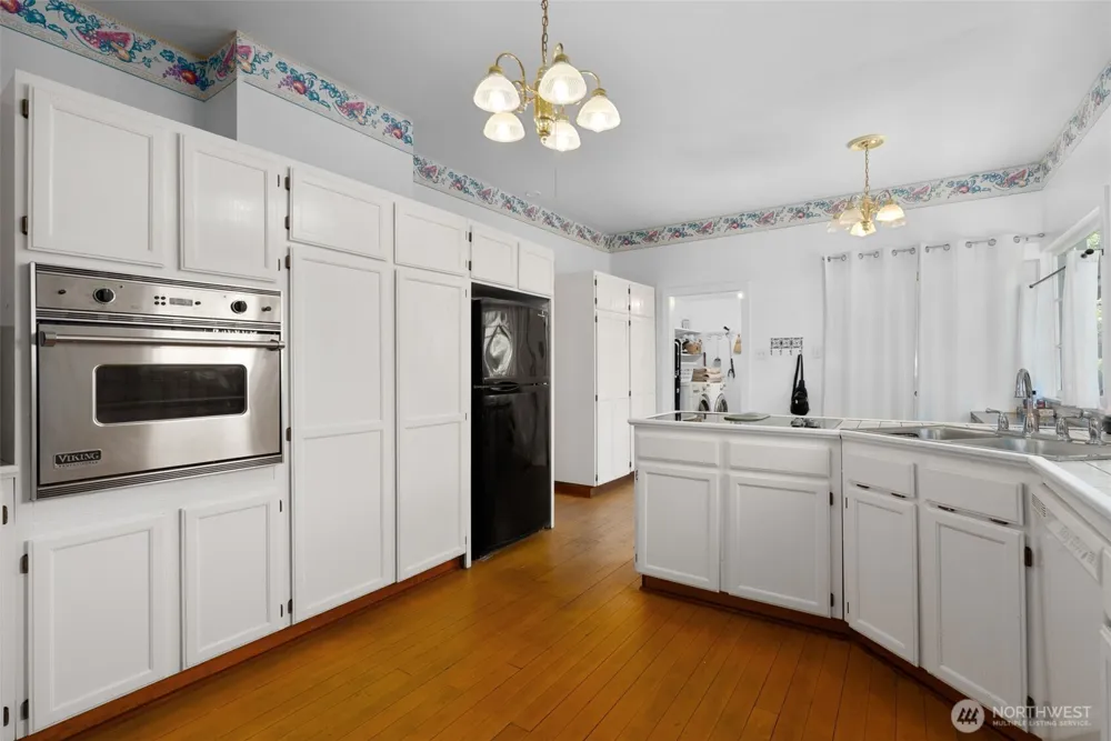 714 W First Street South Bend, WA 98586
