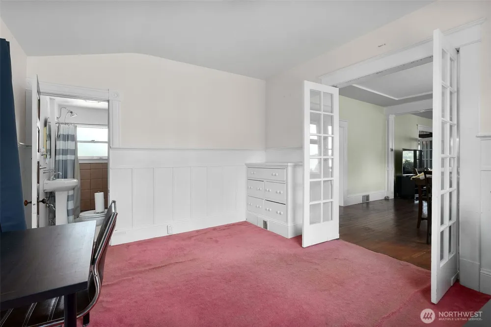 714 W First Street South Bend, WA 98586
