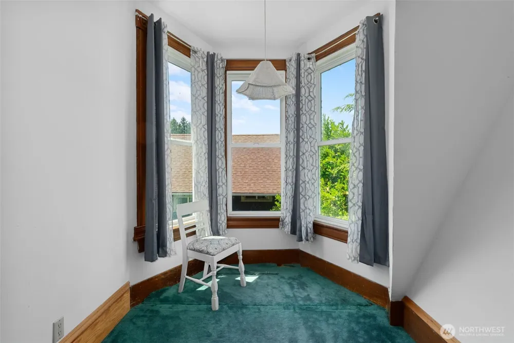 714 W First Street South Bend, WA 98586