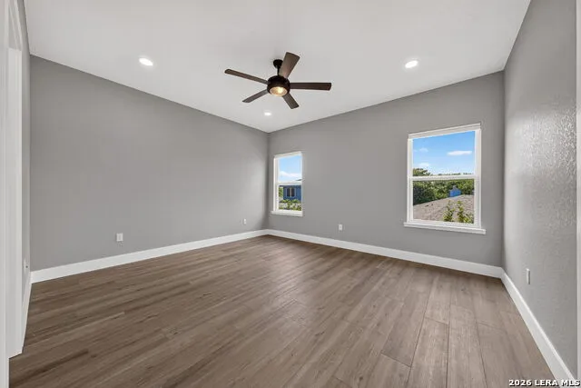 1811 Chateau Lane Kerrville, TX 78028