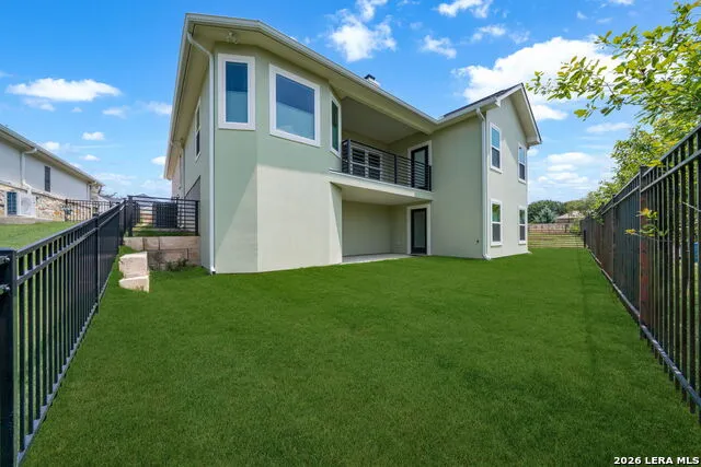 1811 Chateau Lane Kerrville, TX 78028
