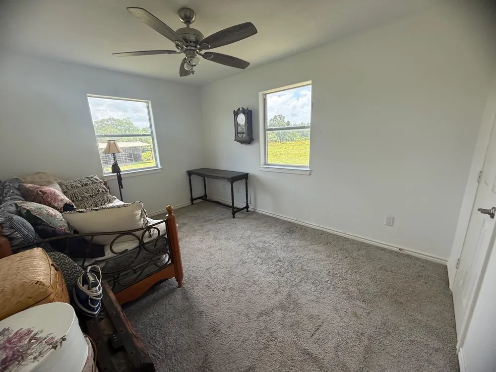 6220 Mill Creek Road Cat Spring, TX 78933