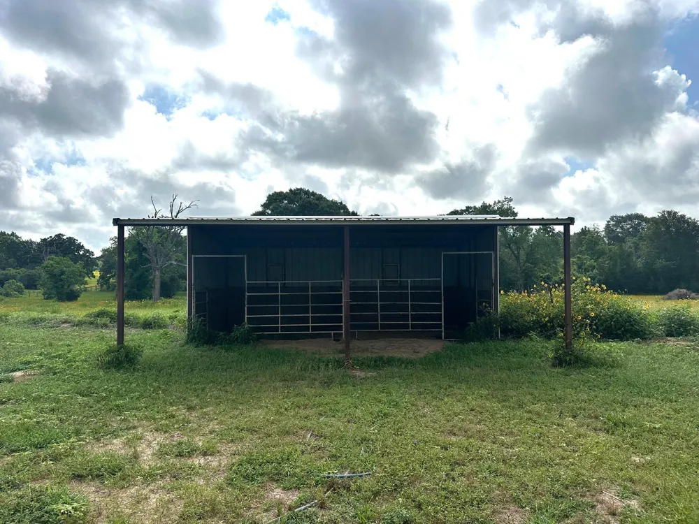 6220 Mill Creek Road Cat Spring, TX 78933