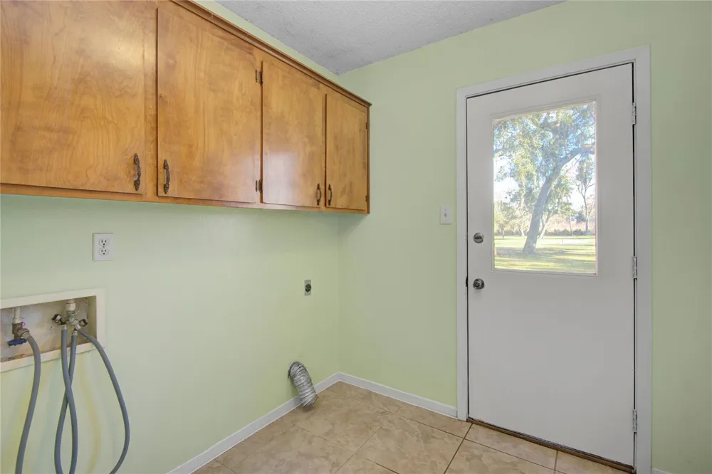 411 County Road 912a Brazoria, TX 77422