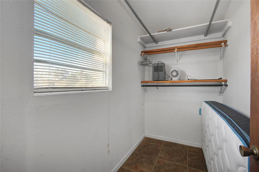 411 County Road 912a Brazoria, TX 77422