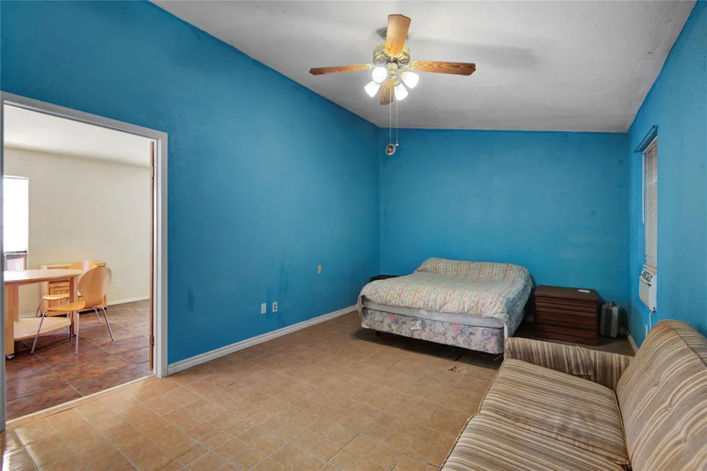411 County Road 912a Brazoria, TX 77422