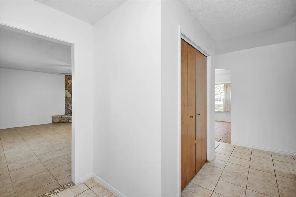 411 County Road 912a Brazoria, TX 77422