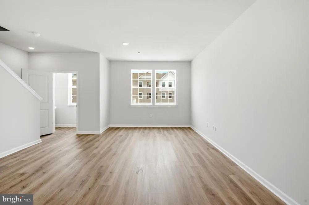 127 GARY WAY Sicklerville, NJ 08081