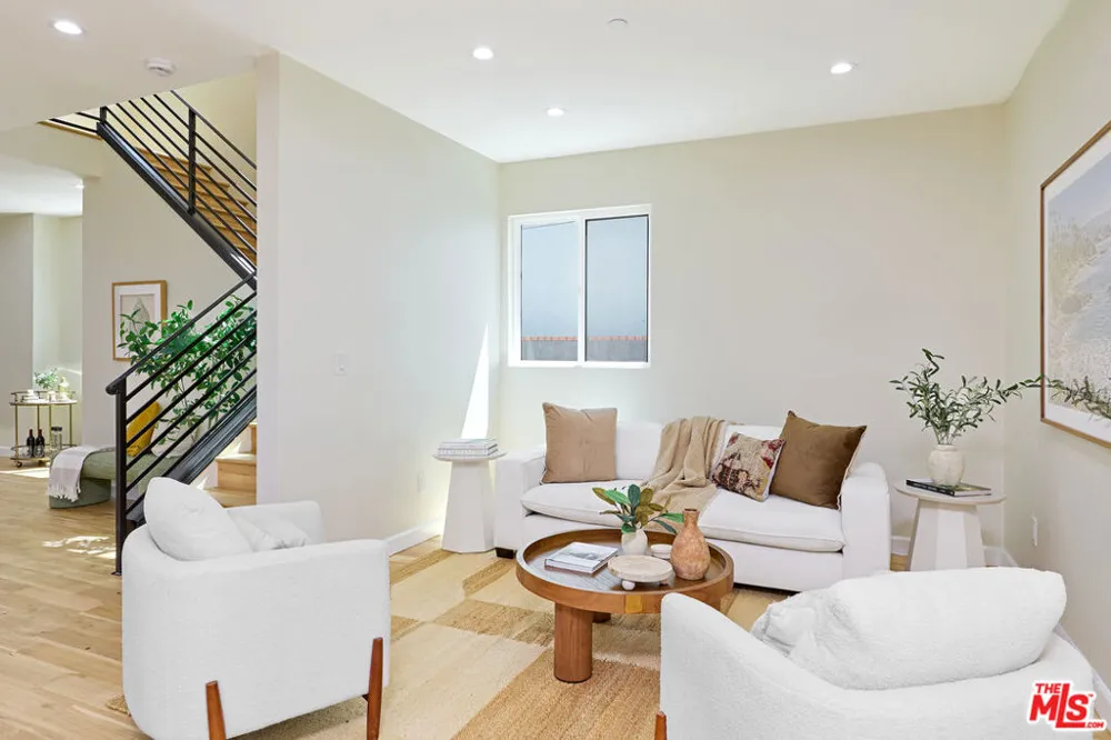 12209 Havelock Avenue Culver City, CA 90230