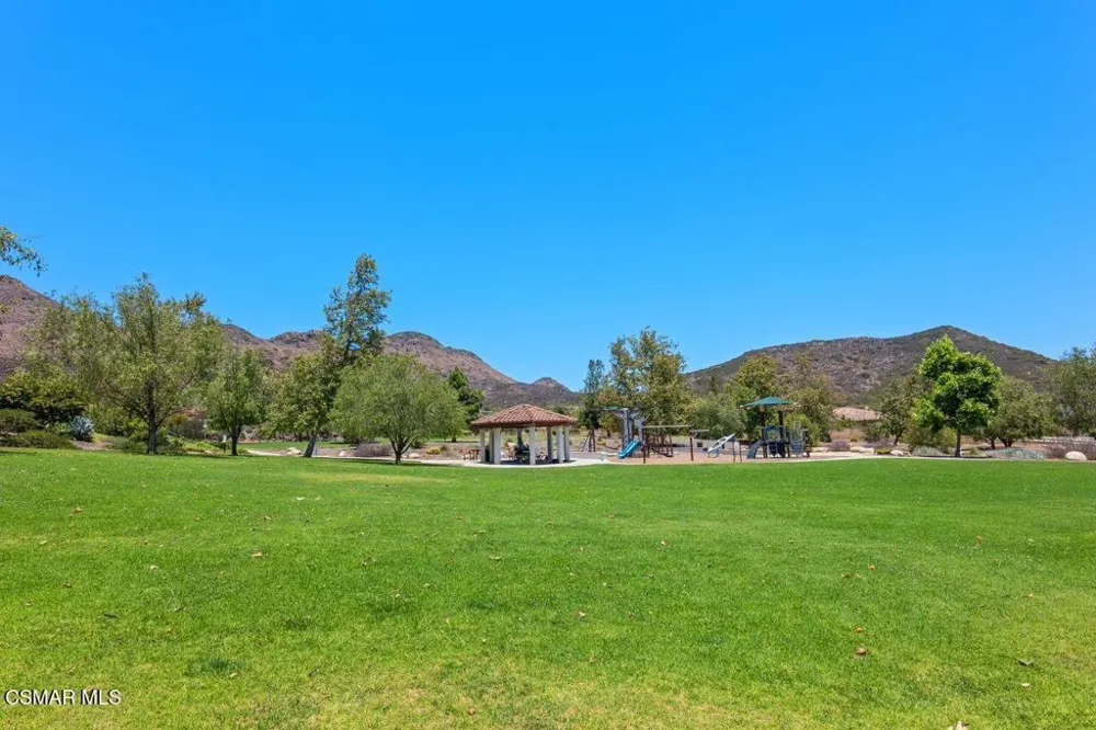 123 Via Aldea Newbury Park, CA 91320