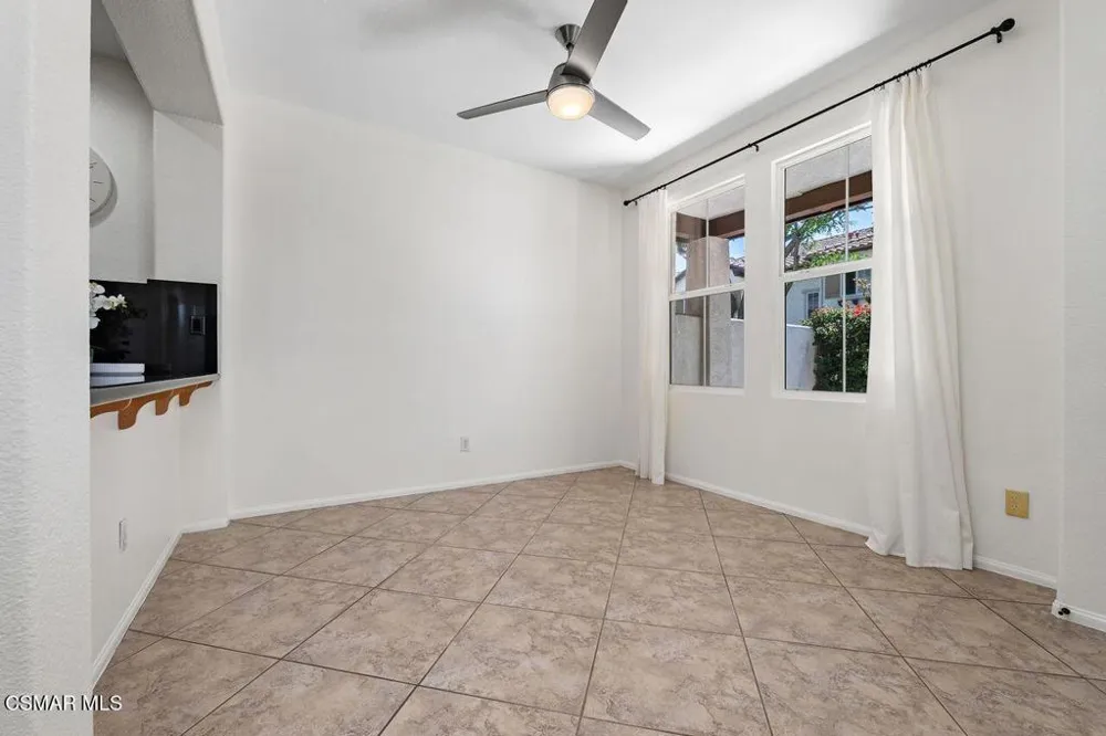 123 Via Aldea Newbury Park, CA 91320