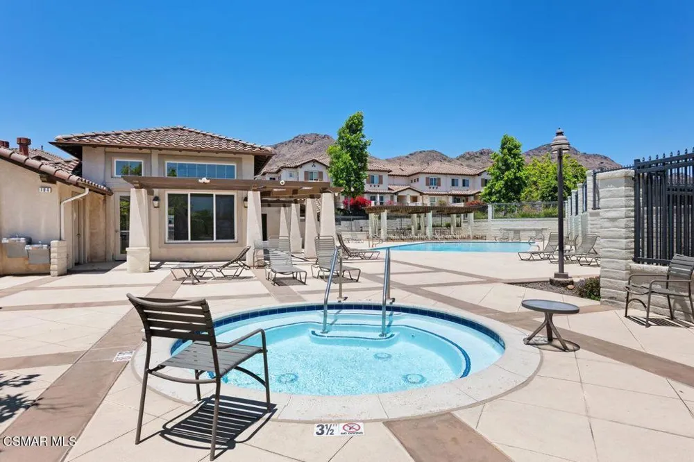 123 Via Aldea Newbury Park, CA 91320