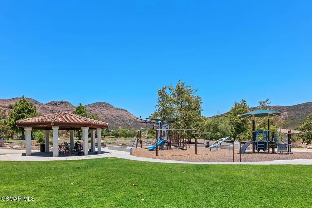 123 Via Aldea Newbury Park, CA 91320