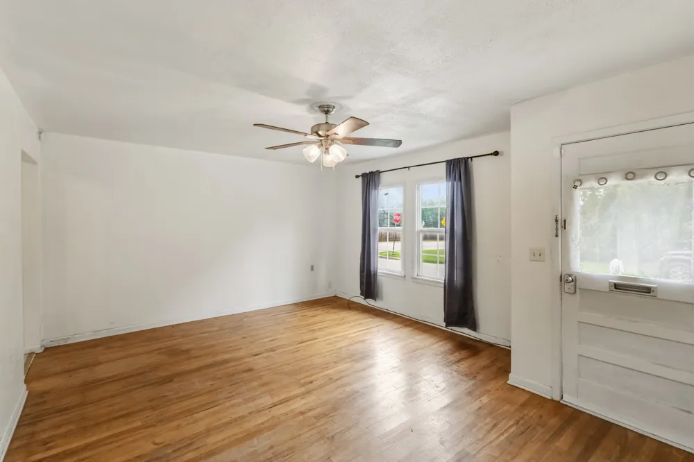 1141 W Mcneill Street Stephenville, TX 76401