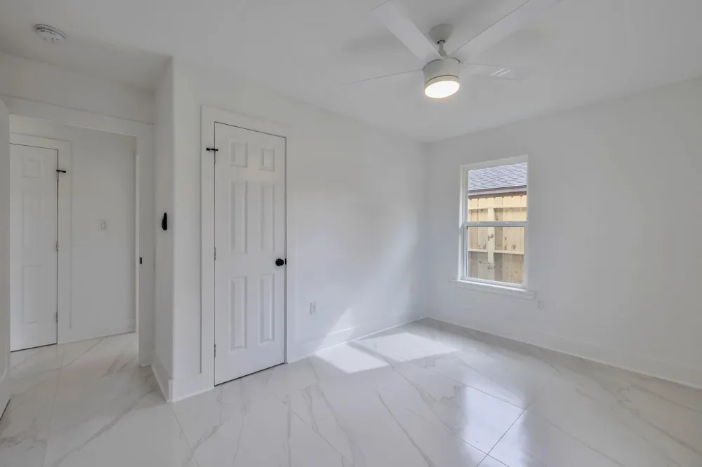 8709 Tarbell Road Houston, TX 77034