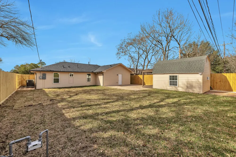 8709 Tarbell Road Houston, TX 77034