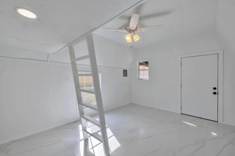 8709 Tarbell Road Houston, TX 77034