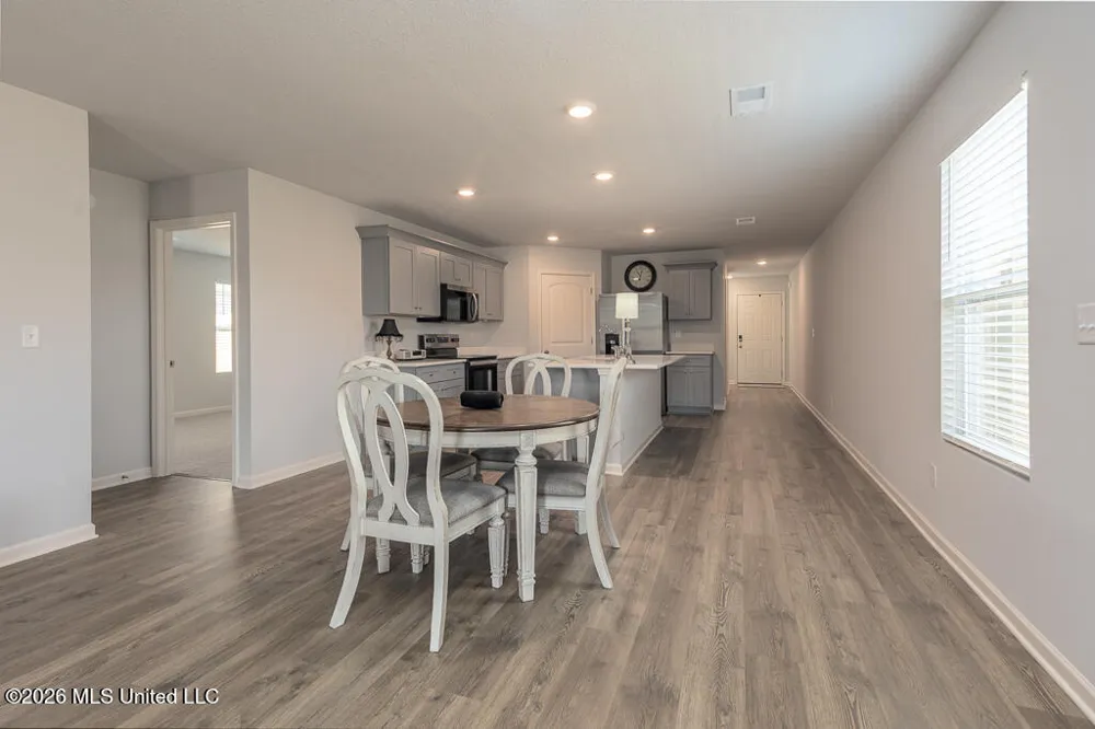 66 Sealy Drive Byhalia, MS 38611