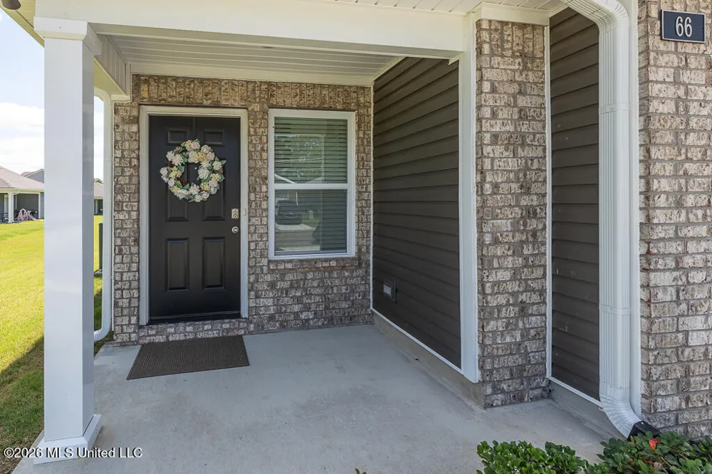66 Sealy Drive Byhalia, MS 38611