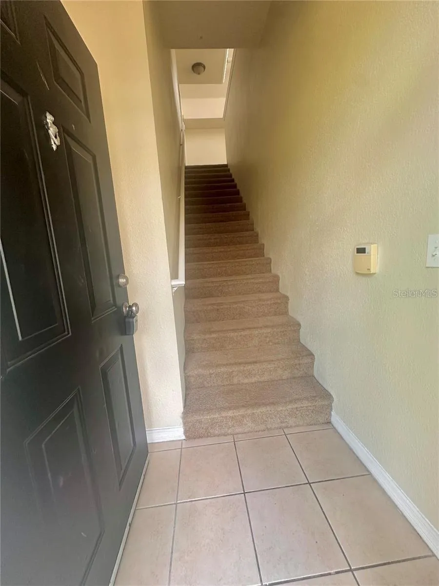 9021 LEE VISTA BOULEVARD #1711 Orlando, FL 32829