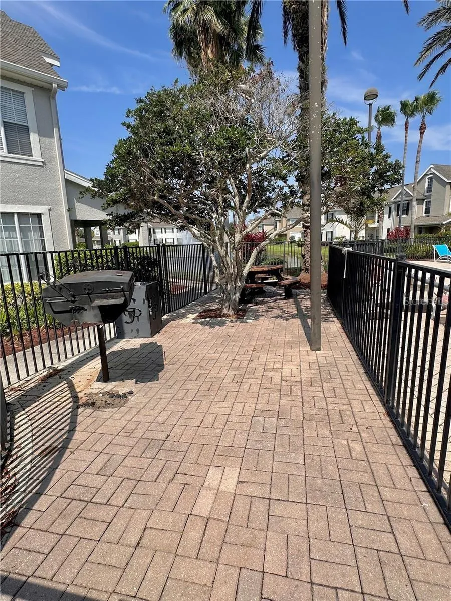 9021 LEE VISTA BOULEVARD #1711 Orlando, FL 32829