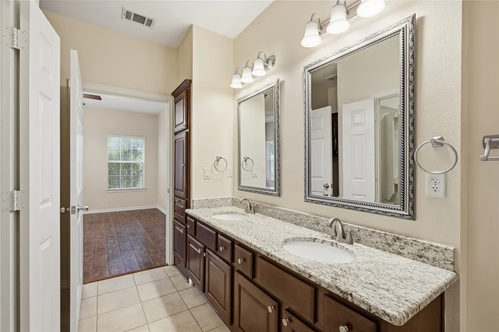 287 Emma Call Court Decatur, TX 76234