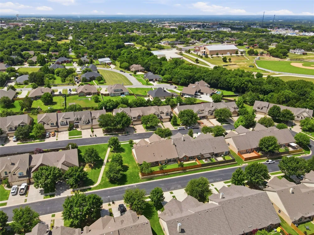 287 Emma Call Court Decatur, TX 76234