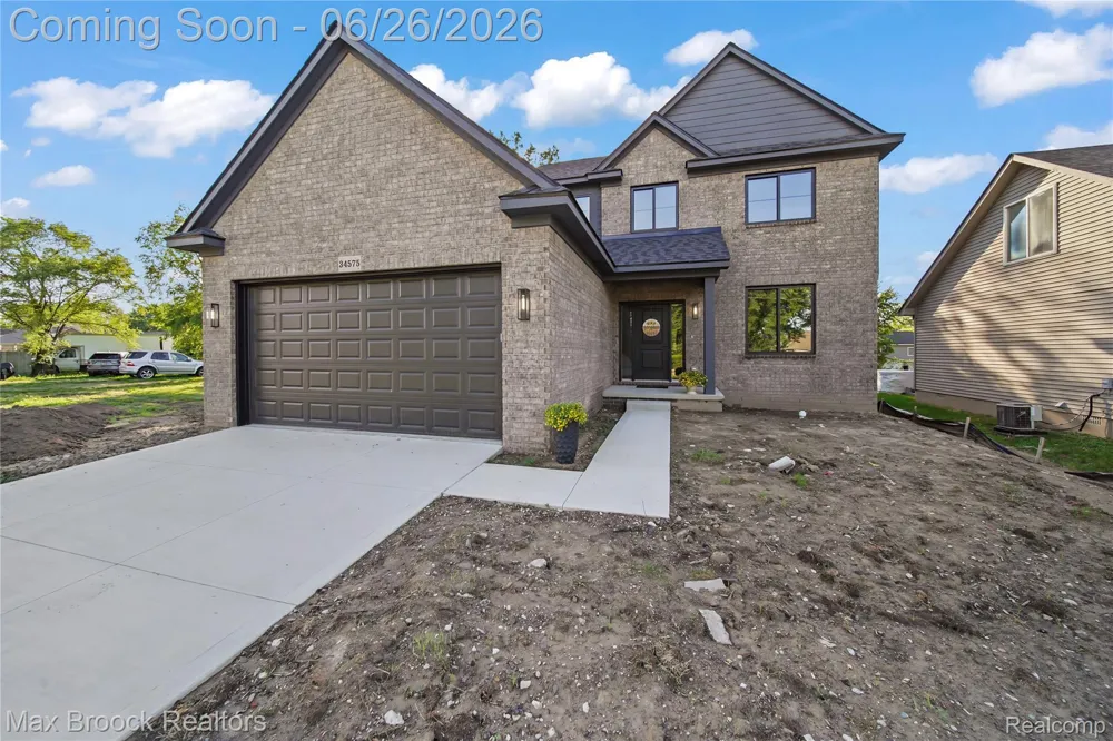 34575 Jefferson Avenue Harrison Charter Township, MI 48045