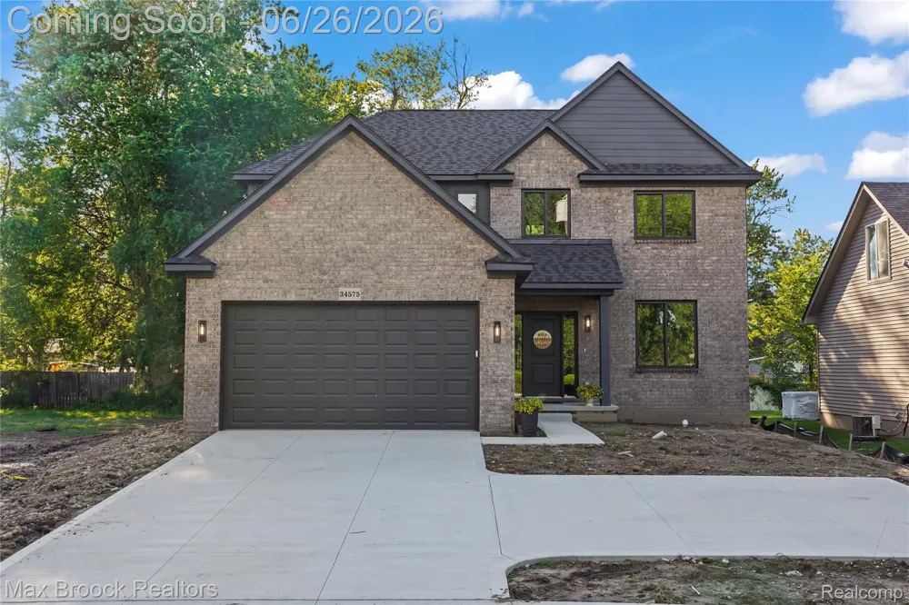 34575 Jefferson Avenue Harrison Charter Township, MI 48045