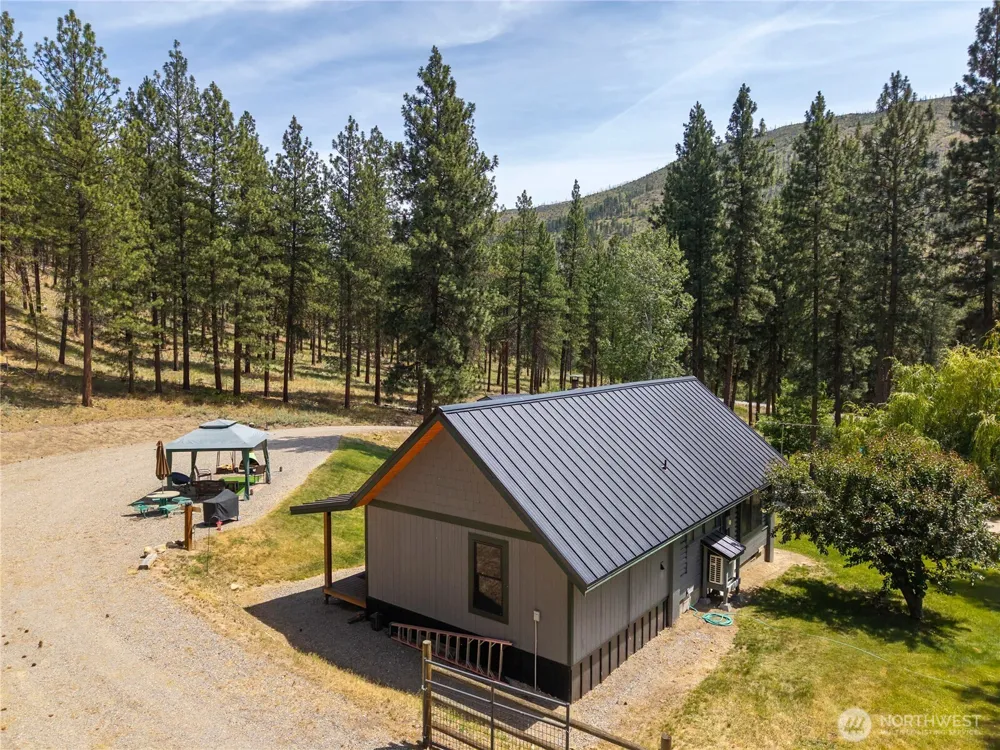 10 Sims Canyon Rd Twisp, WA 98856