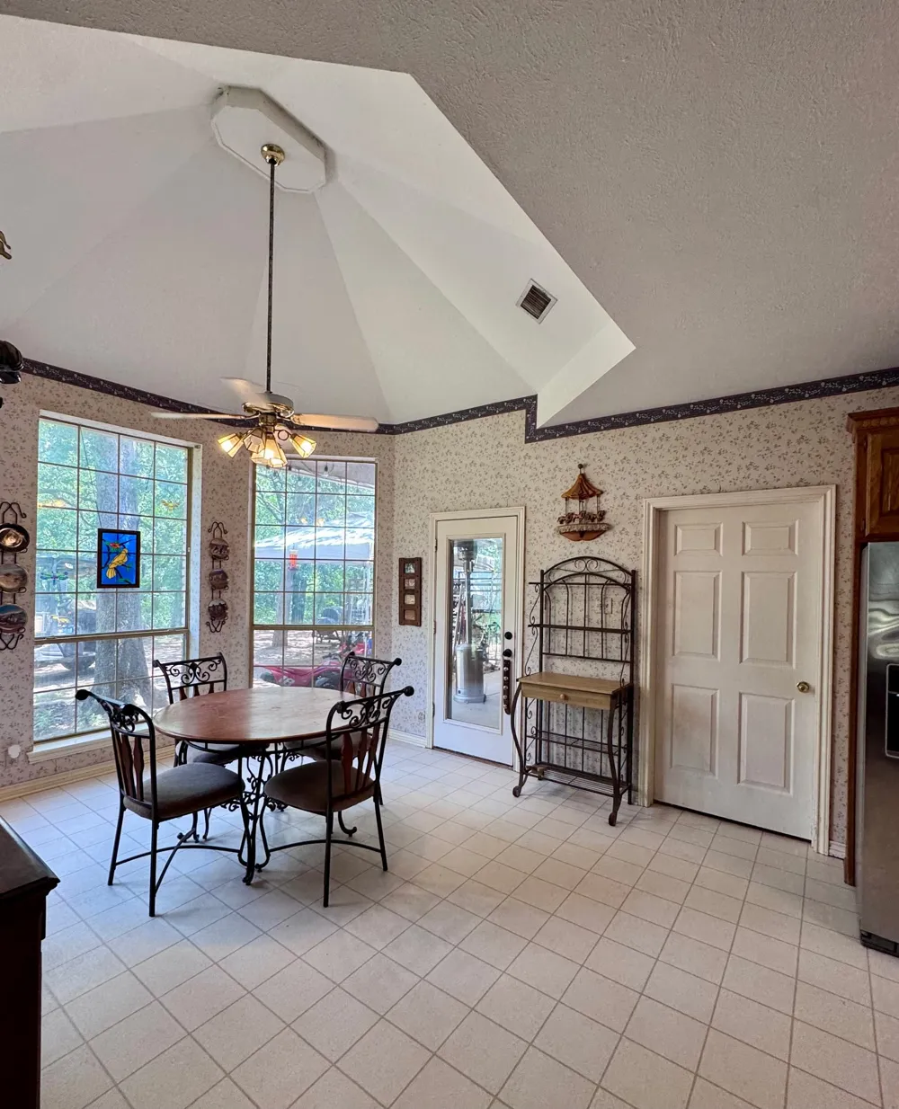 7154 E Fm 922 Valley View, TX 76272