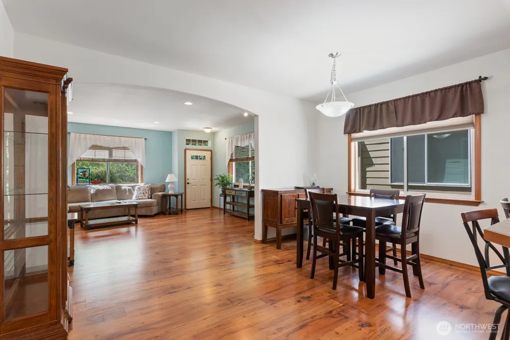 509 E Division Street #A Arlington, WA 98223