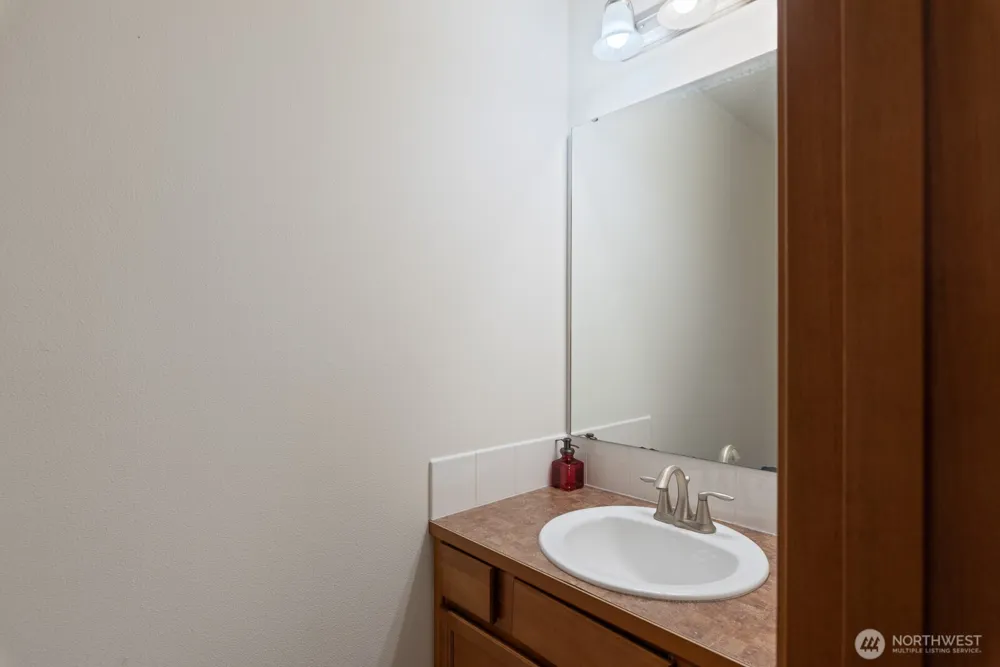 509 E Division Street #A Arlington, WA 98223