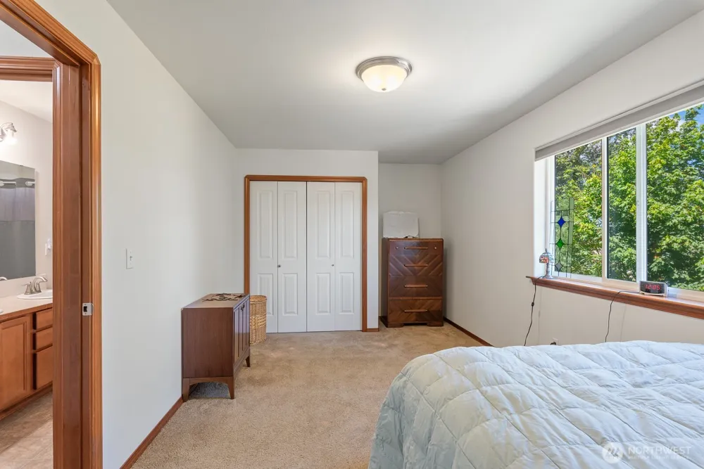509 E Division Street #A Arlington, WA 98223
