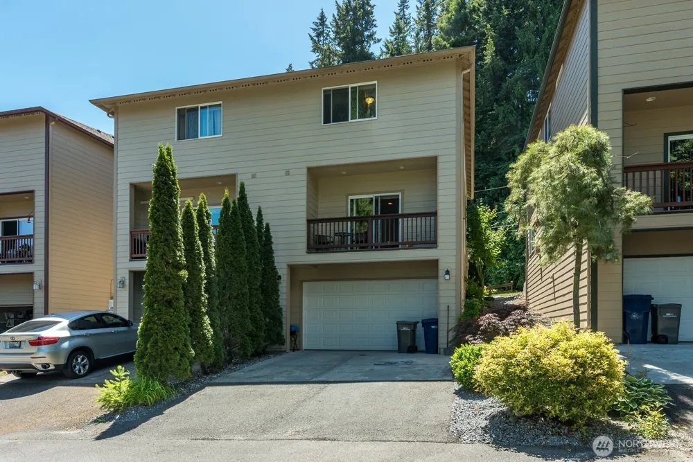 509 E Division Street #A Arlington, WA 98223