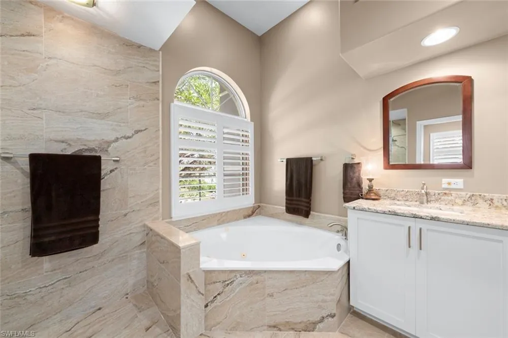 710 Birdie View PT Sanibel, FL 33957