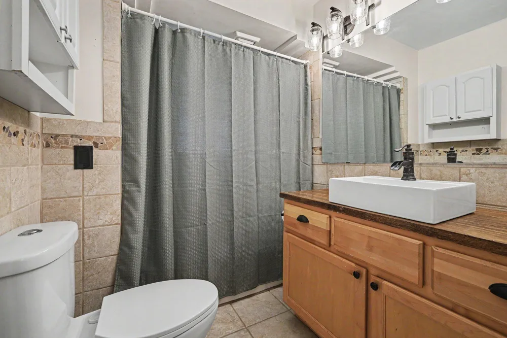 7579 100th Street SE Caledonia Township, MI 49316