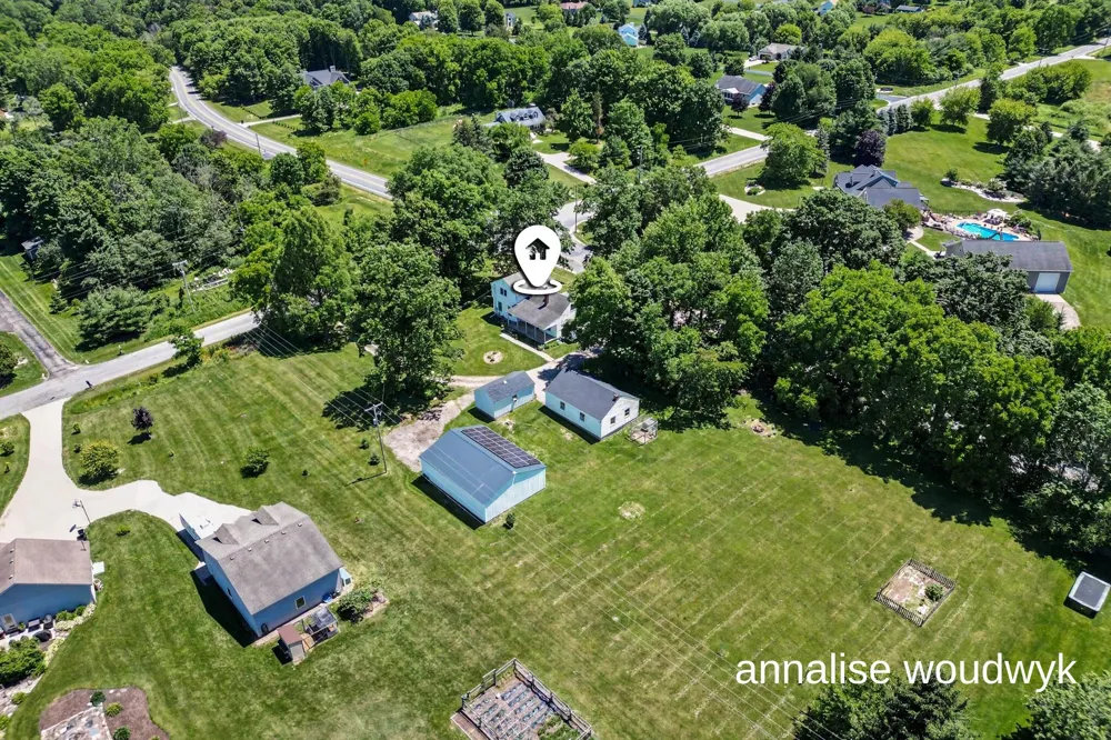 7579 100th Street SE Caledonia Township, MI 49316