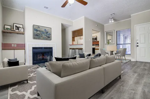 2804 Rio Grande Street #208