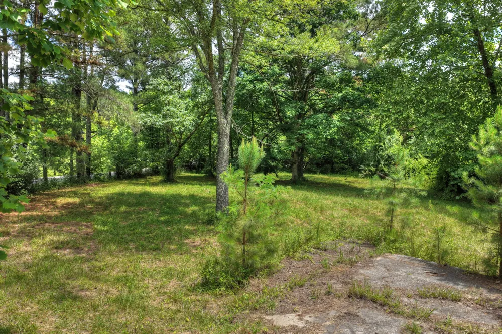526 Airport Road Copperhill, TN 37317