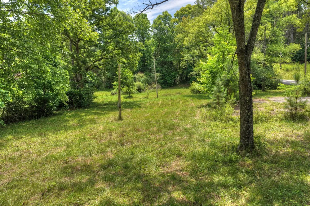 526 Airport Road Copperhill, TN 37317