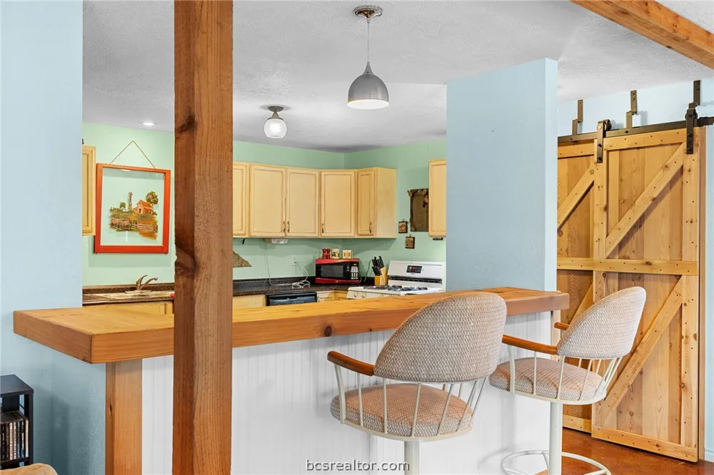 4942 Old Wagon Lane Richards, TX 77873
