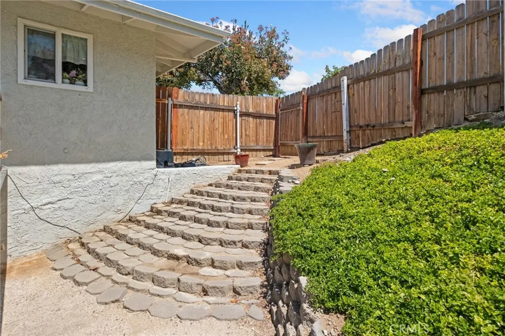 1510 Pamela Redlands, CA 92373