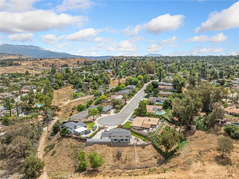 1510 Pamela Redlands, CA 92373